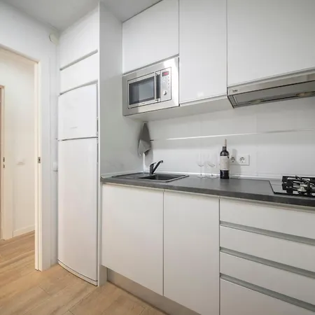 A 100 Metros De La Playa