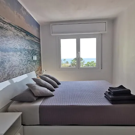 Apartment A 100 Metros De La Playa Pineda de Mar